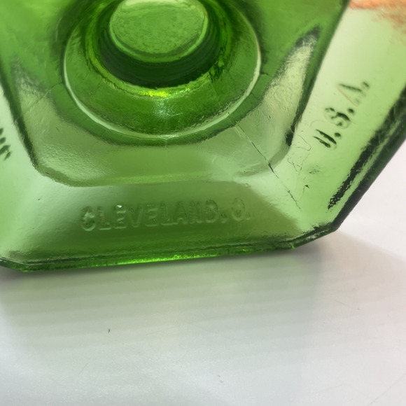 Vintage Napco # 1180 Green Glass Goblet " BEAUTIFUL COLLECTIBLE USEABLE ITEM " - Picture 9 of 10